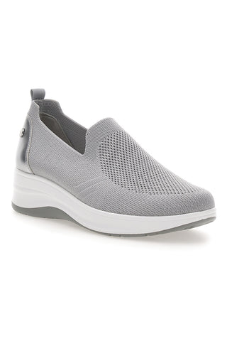 Inblu 66IC graue Slipper-Mokassins aus technischem Gewebe mit Keilabsatz