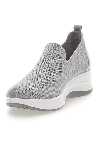 Inblu 66IC graue Slipper-Mokassins aus technischem Gewebe mit Keilabsatz