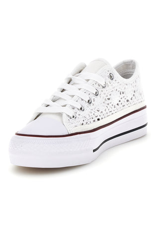 Sneakers bianche in tela con trama ricamata traforata con lacci 2T2L 8013