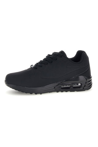 Schwarze Sneaker mit Luftkammer von Everlast, Modell EV822N