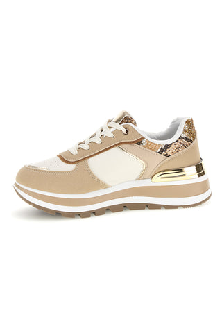 Scarpe beige con dettagli laminati First lady GB2018