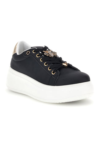 Schwarze Plateau-Schuhe mit goldenen Details „First Lady“ GB2019