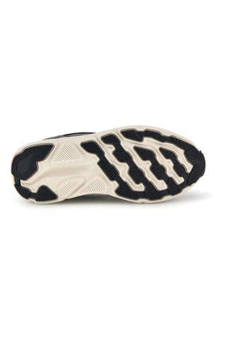 Taupefarbene Sneaker aus Mesh mit schwarzen Einsätzen und goldenen Details – Pittarello Capsule 8W24679