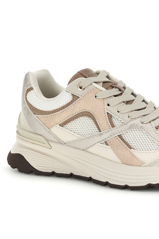 Beigefarbene Sneaker aus Netzstoff mit rosa und silbernen Einsätzen – Pittarello Capsule 8W25210