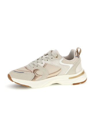 Beigefarbene Sneaker aus Mesh mit metallisch anmutenden Einsätzen von Pittarello Capsule 8W25586