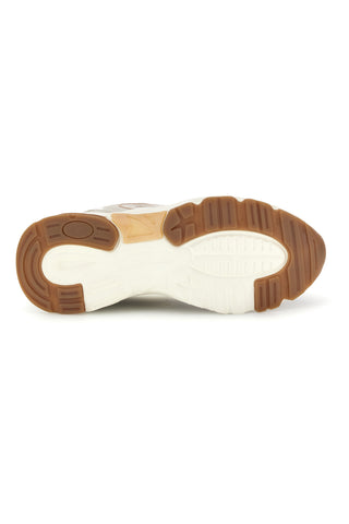 Beigefarbene Sneaker aus Mesh mit metallisch anmutenden Einsätzen von Pittarello Capsule 8W25586