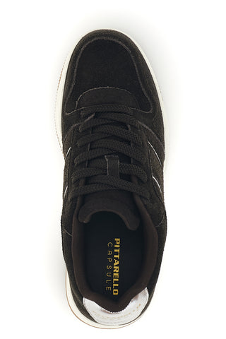 Braune Sneaker in Wildlederoptik mit metallischen Akzenten – Pittarello Capsule TW26W2519605