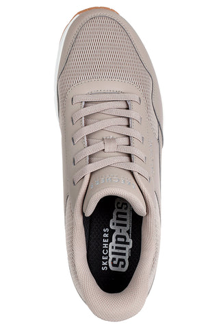 Taupefarbene Sneakers mit weißer Sohle SKECHERS Street Hands Free Slip-Ins: Uno Bankia