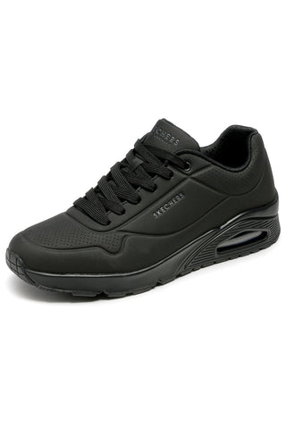 Schwarze Schuhe mit sichtbarem Airbag und Memory Foam Skechers UNO STAND ON AIR