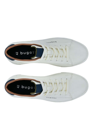 Bugatti weiße Turnschuhe mit Schnürsenkeln 325AMU0150002100