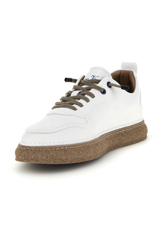 Amerigo Vespucci zweifarbige weiße Turnschuhe mit elastischen Schnürsenkeln AV410