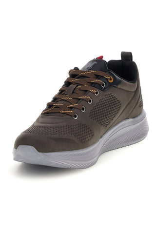 Dunkelbraune Sneaker mit Lochmuster und grauer Sohle – Us Grand Polo GPM31154N6868