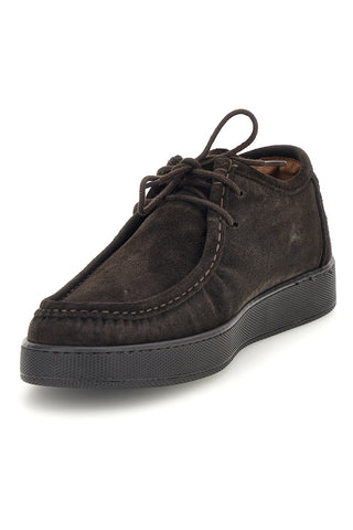 Braune, flache Schnürschuhe aus Leder mit Mokassin-Naht 2 Ptr 550