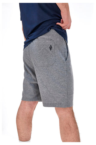 Skechers Explorer 9 graue Shorts