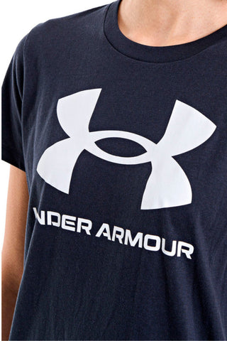 UNDER ARMOUR RIVAL LOGO SS Schwarzes T-Shirt mit Rundhalsausschnitt und weißem Logo auf der Brust