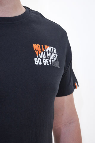 No Limits Schwarzes T-Shirt mit Brustaufdruck MATS002S25