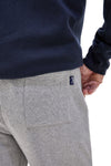 US Golf Club F105 Graue Trainingshose aus Baumwolle und Polyester mit seitlichem Aufdruck