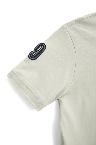 Grünes T-Shirt mit Frontprint und Ärmelaufnäher Us golf TS2607