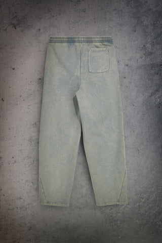 Salbeigrüne Sweathose im Washed-Look von Boardman Amarcord