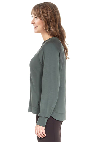 Weiches, grünes Sweatshirt mit Rundhalsausschnitt im Cozy Fit-Schnitt und Raglan-Nähten von Skechers LT152