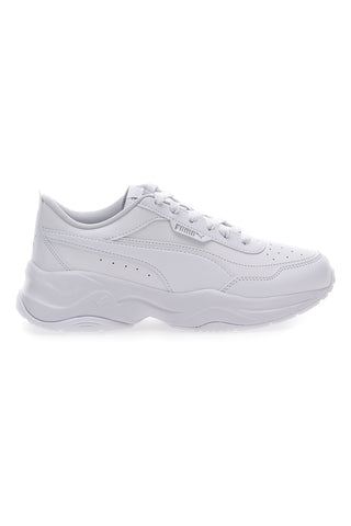 Weiße, klobige Turnschuhe von Puma „Cilia Mode“.