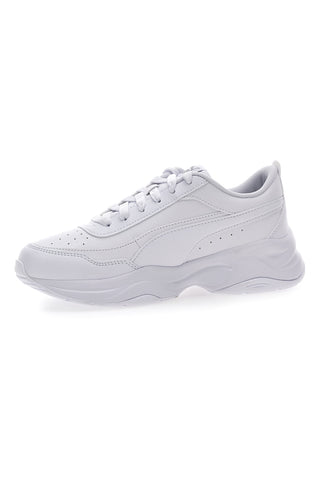 Weiße, klobige Turnschuhe von Puma „Cilia Mode“.