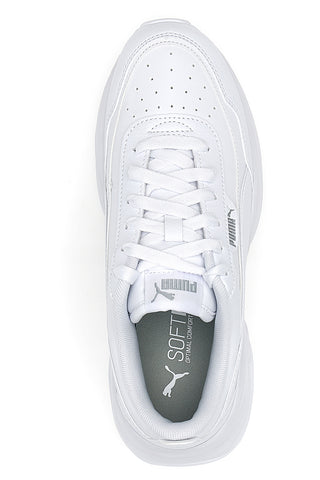 Weiße, klobige Turnschuhe von Puma „Cilia Mode“.