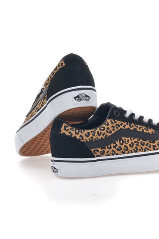 Vans Ward Sneakers in Schwarz mit Animal-Print – trendiges Low-Cut-Design mit ikonischem Seitenstreifen