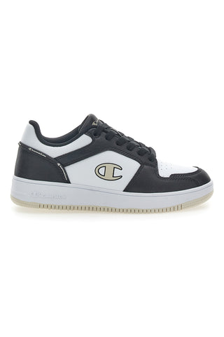 Schwarz-weiße Sneaker „Champion Rebound 2.0 Low“.