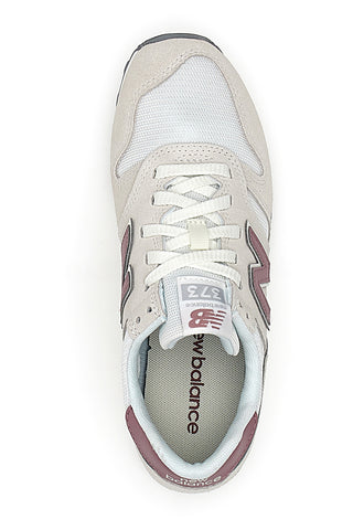 MoonBeam-Sneaker mit seitlichem New Balance 373-Logo