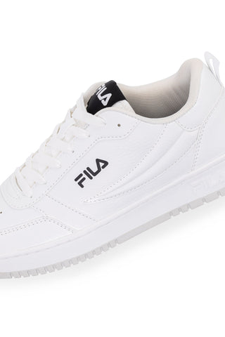 Weiße Sneakers mit perforiertem Obermaterial FILA REGA NF WMN