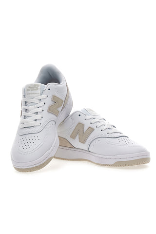 Weiße und goldene Sneakers mit durchbrochenem Obermaterial NEW BALANCE BB80RTG