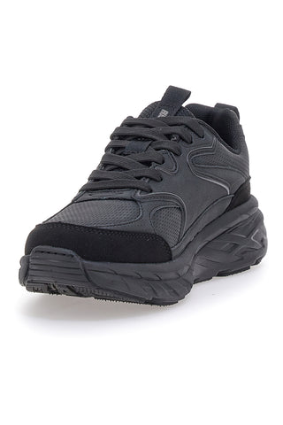 Schwarze Sneakers mit extra australischer Innensohle AU42W113