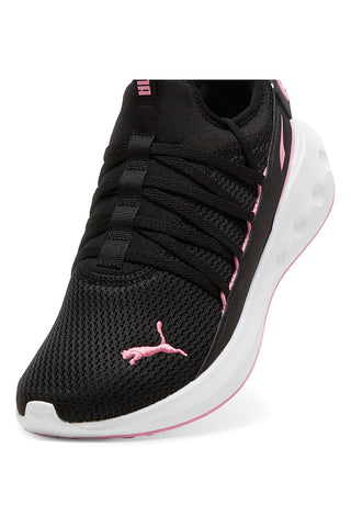 PUMA Softride Carson Fresh Laufschuhe in Schwarz und Pink mit Mesh-Obermaterial
