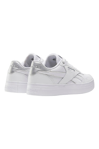 Weiße Sneakers mit Reebok Court Advance Bold-Lederobermaterial