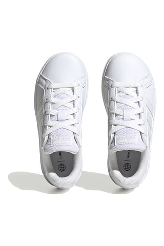 Total weiße Adidas Grand Court 2 K Sneakers