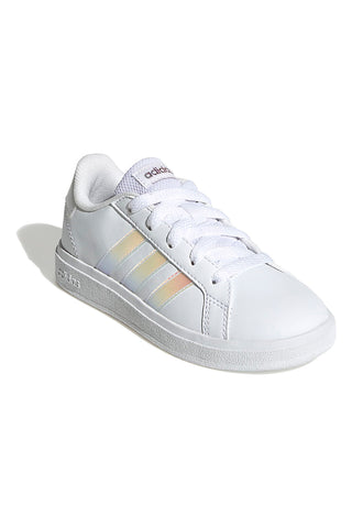 Adidas Grand Court 2 K – Weiße Sneakers mit schillernden Streifen