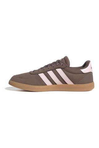 Braune Sneakers mit rosa Streifen und perforierten Details Adidas Breaknet Sleek