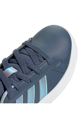 Adidas Grand Court 2 K Blaue Freizeitschuhe mit schillernden Details