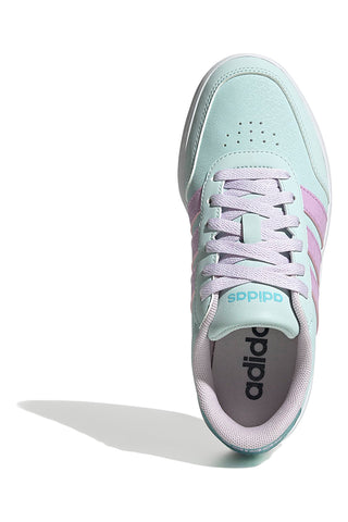 Pastellblaue Sneaker mit lila Details Adidas Breaknet 3 J