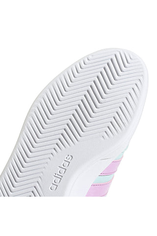 Pastellblaue Sneaker mit lila Details Adidas Breaknet 3 J