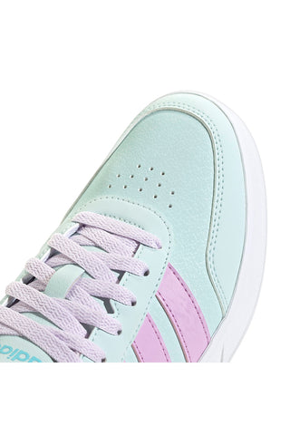 Pastellblaue Sneaker mit lila Details Adidas Breaknet 3 J