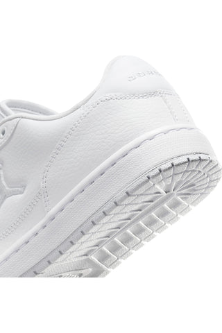 Sneakers bianche Nike Jordan Court Connect Low