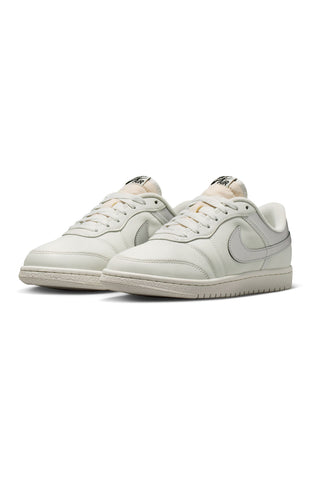 Sneakers Bianche e Argento Nike Air Jordan Skyline Low LE