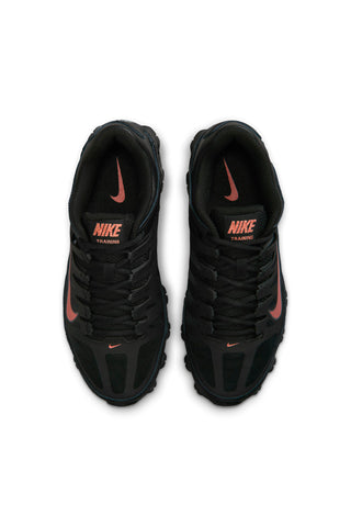 Schwarze Nike Reax 8 TR Sneaker