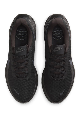 Sneakers nere Nike Revolution 8