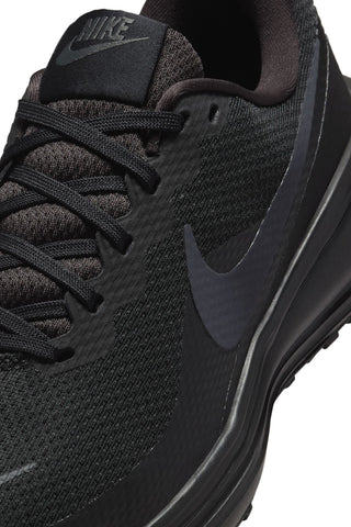 Sneakers nere Nike Revolution 8
