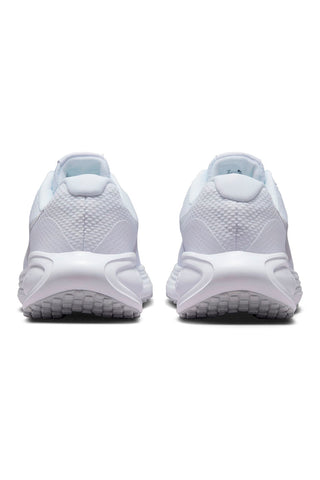 Weiße Nike Revolution 8 Schuhe