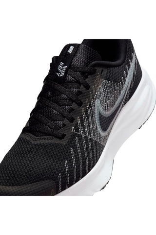 Schwarze Nike Run Defy Sneaker