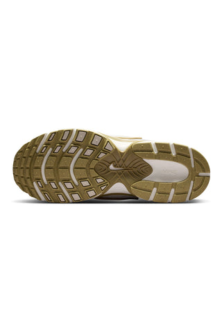 Sneakers bianche e beige Nike V5 RNR